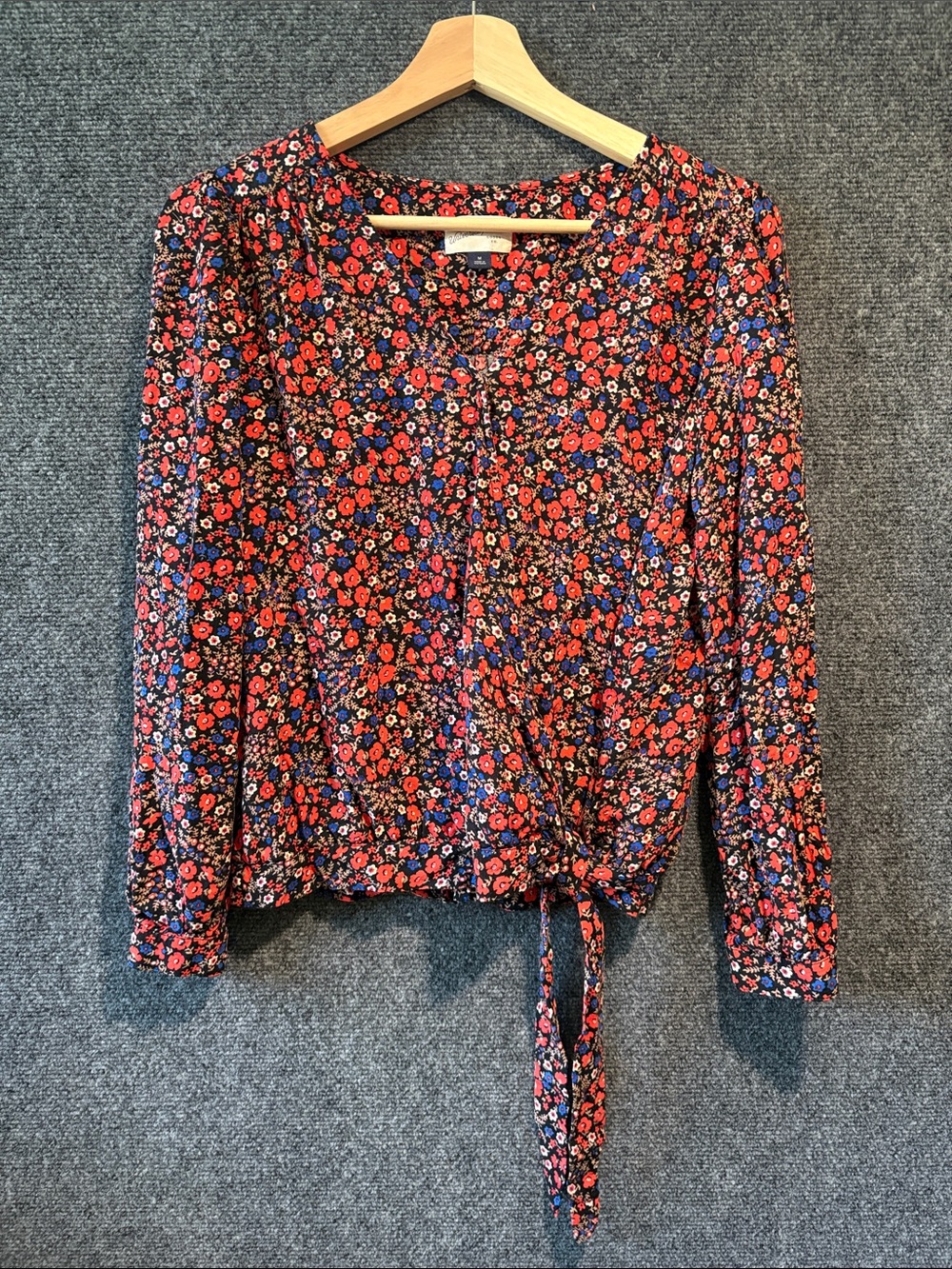 Universal Thread Floral Wrap Blouse with Tie
Size: M